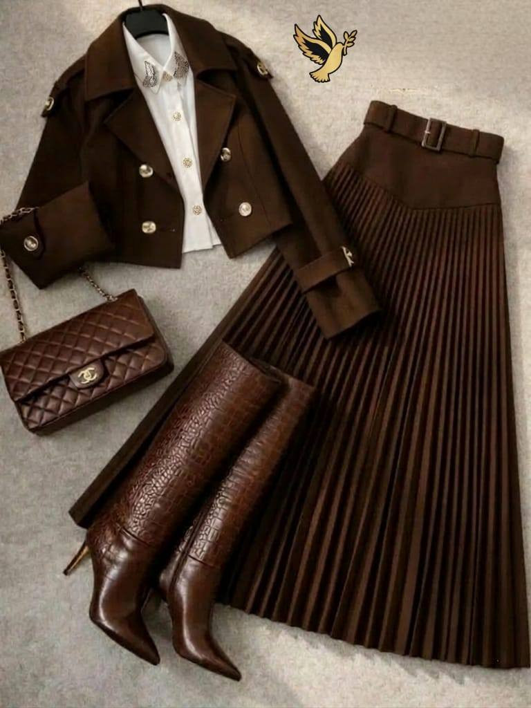 ■ *جديدنا ويامحلا التقل عمي*🤤
■ *طقم نسائي  تلات قطع *🫣

■ *الخامة: شاموه نخب أول*⭕

■ *قطعة فخمة فخمة جاكيت سبور و مبطن ستان و محلا زرار  الكمام محلاية💫 وقميص جاسكاع وتنورة محلاية كمر على خصر و وتكسير بلاسة   قطعة سبور هادية نوع أول  اورجنال يااخي الحلو والتقل مابخبي بي الوان فاخرة*

■ *المقاسات:نمرة واحد بلبس (38..40)ونمرة 2بلبس (42..44)*✅
👸
■ *بي سعر فقط فقط  TL🇹🇷✅ *🔥🔥🔥🔥🔥

■ *القالب نظامي 100% والخامة ذهببب*✅
■♡هي الصورة تتكلم عن القطعة■♡


**إذا كنت صاحب هذا الإعلان وتريد حذفه لأي سبب، رجاءا أرسل رسالة إلى الدعم الفني**