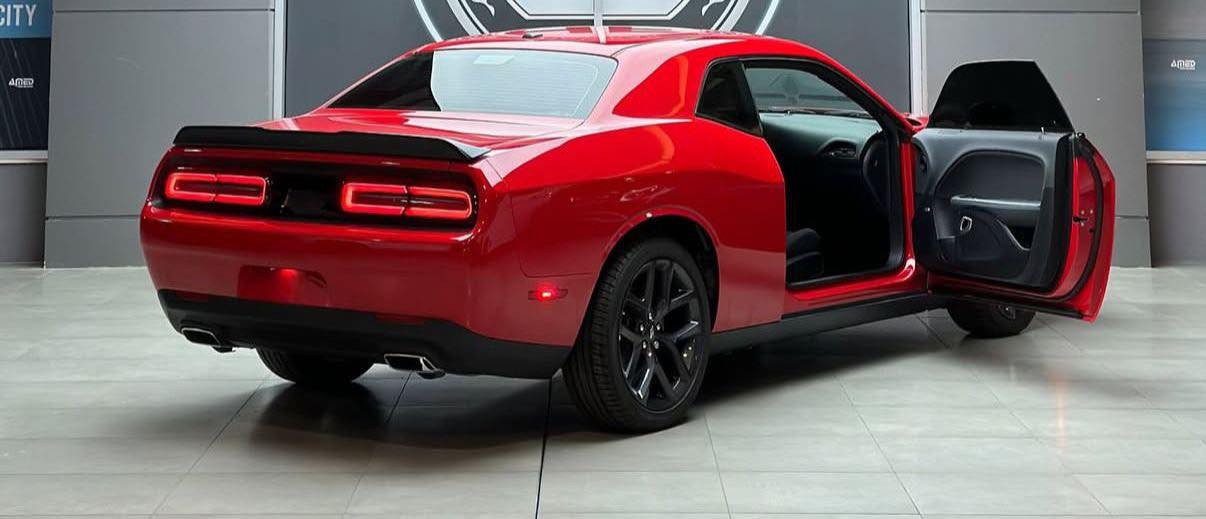 جالنجر 2023 sxt
محرك 3600 
ماشيه 5000 mil
دخولها جديد رقمها سليمانيه جديده بمعنى الكلمه حادثها دعاميه اماميه بدون ايرباك سياره حيل جديده مابيها دينار مصرف 
مكانها بغداد 
السعر 25800 $ بيها مجال بسيط 
مكانها بغداد 
***********
