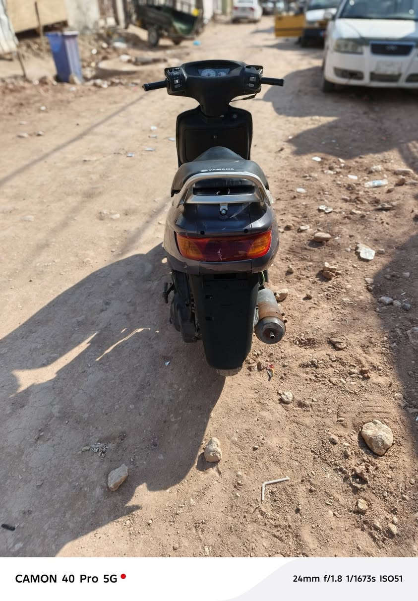 سلام عليكم مرخصة مدير لكروب فراشه نثيه برغي ماعايزه دراجه كفاله شرط نعومه ومعدل كهربائيات كلها شغاله محرك مامفتوح الشراي بي خير ويدلل ***********
