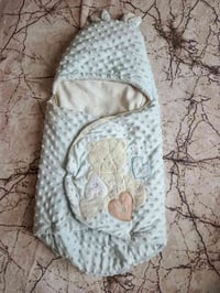 للبيع • رخيص • ملابس أطفال