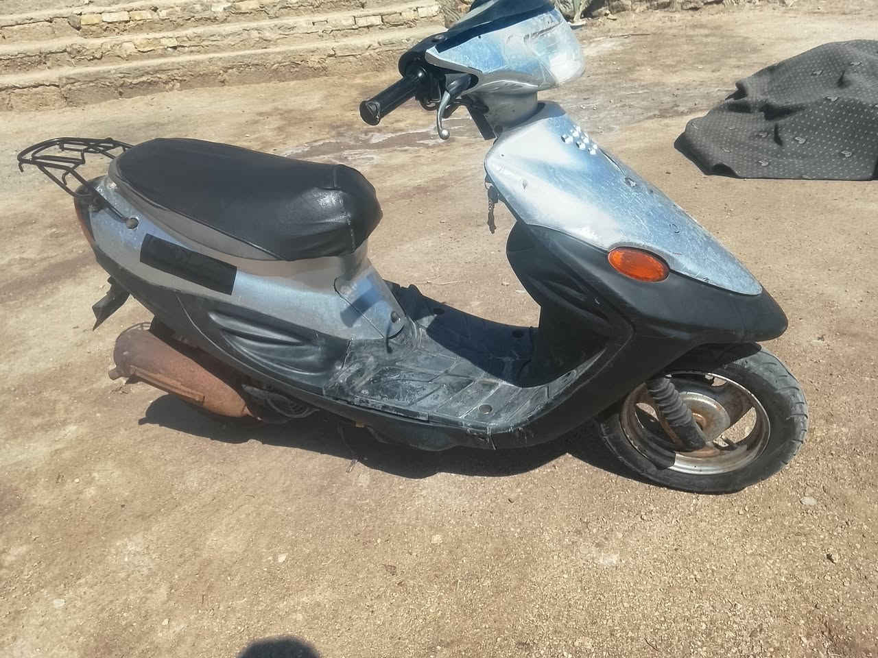 سلام عليكم دراجه بيجي فحل دراجه نضيفه بمعنه الكلمه الله شاهد ربع دينار ماتخسر عليه جاهزه مجهزه تاخذه وتترحملي مكان الدراجه سماوه بقضاء السوير رايده 325وبيه مجال الطيبين متواجد عل فيس *********** رقمي بي واتساب
