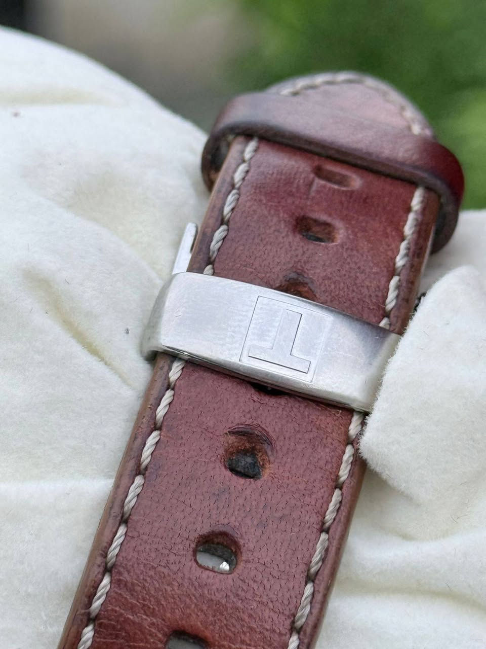 بيع مستعجل
ساعه تيسوت سويسري  اصليه وكاله 

بدون علبه 

موديل 2012 

معروفه مواصفاتها سعرها 200$ قفل


**إذا كنت صاحب هذا الإعلان وتريد حذفه لأي سبب، رجاءا أرسل رسالة إلى الدعم الفني**