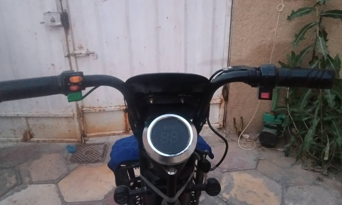 السلام عليكم دراجه شحن للبيع بصمه كهربائيات شغاله اشارات شغاله السعر 250 وبيها مجال للشراي


**إذا كنت صاحب هذا الإعلان وتريد حذفه لأي سبب، رجاءا أرسل رسالة إلى الدعم الفني**