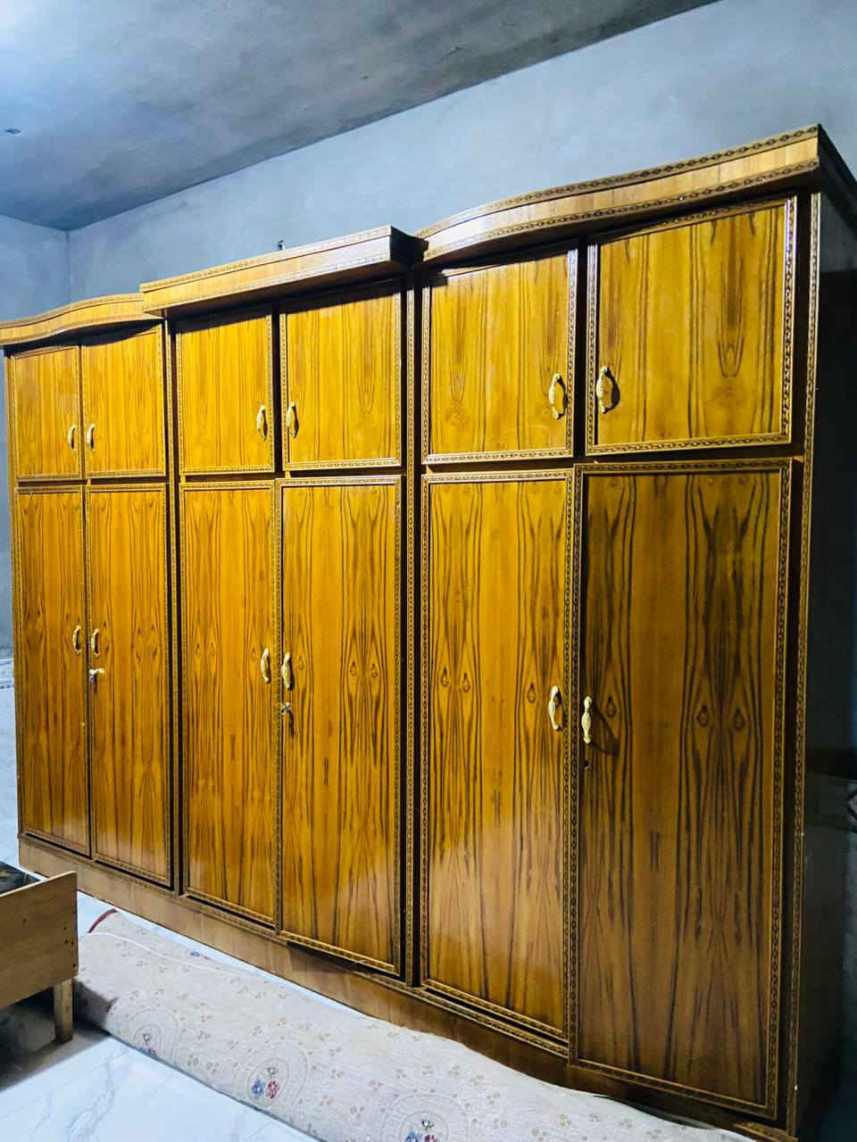 غرفة نوم هودج اربعينه خشب عراقي صاج للبيع سعرها 950وبي مجال للاستفسار ***********
