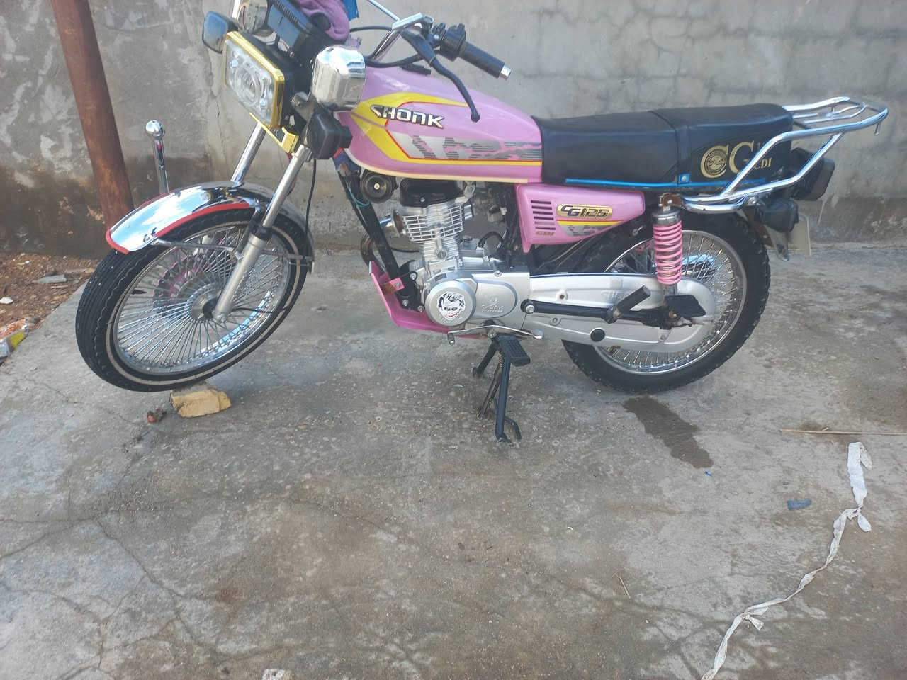 السلام عليكم تايكر سونك ٢٠٢٥نضافه فول
البيع 
اي نقص مابيه دراجه خير من الله من جانب الشلعه ونضافه دراجه دينار ما ذب عليها تجي تركب وتمشي 
السعر ٧٢٥وبيها مجال قليل الدراجه اخو الجديد 
المكان اجبله 
الاستفسار نتصال ع رقم ***********
