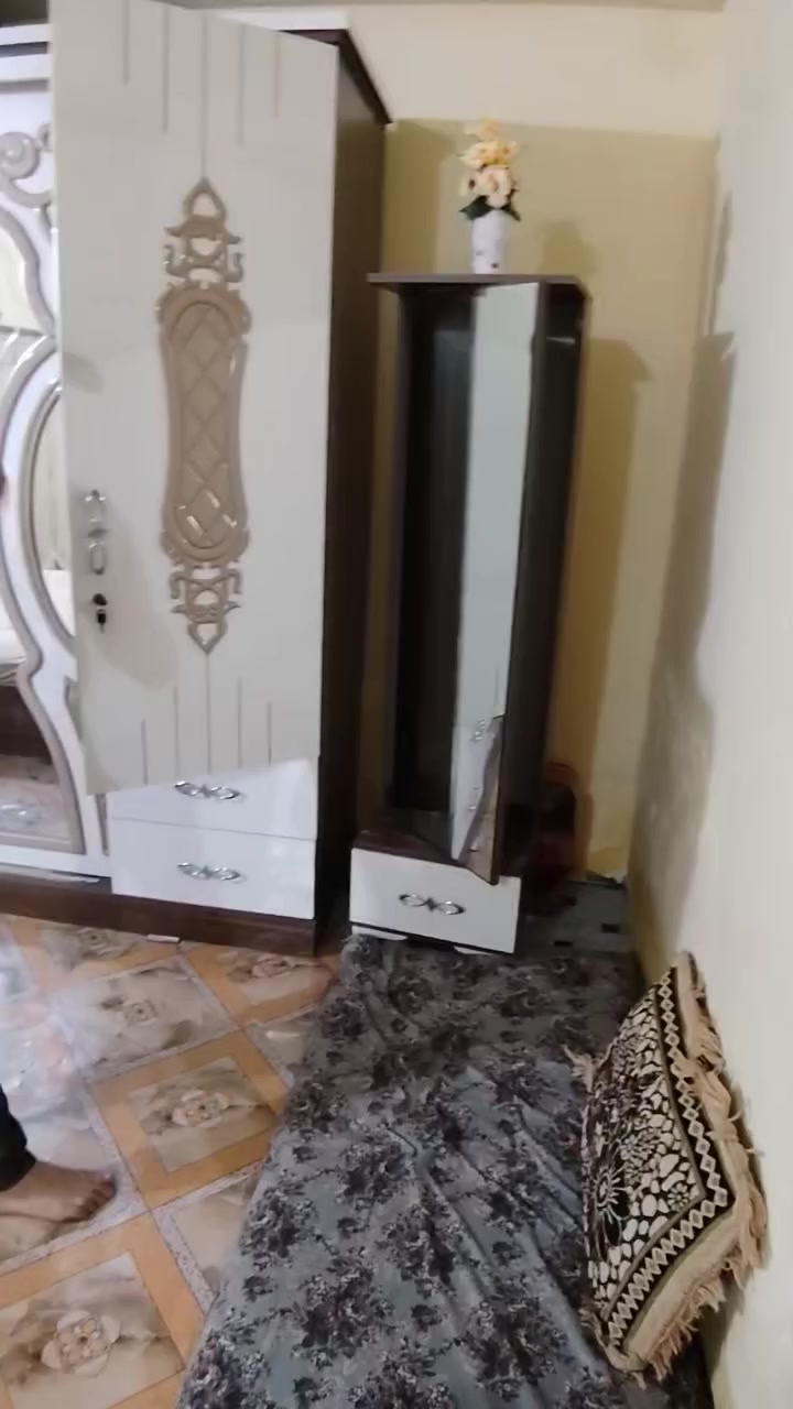 سلام عليكم هاي غرفه بيع مستعجل عدنه مريض استعمل ٣اشهر  فخمه جبيره اخذتها ١٨٠٠  لونها مميز وضد وصخ ولتراب وياها دوشك طبي هديه ومزهريه سعرها ٧٠٠ مكان رمادي تأميم ركن مدينه


**إذا كنت صاحب هذا الإعلان وتريد حذفه لأي سبب، رجاءا أرسل رسالة إلى الدعم الفني**