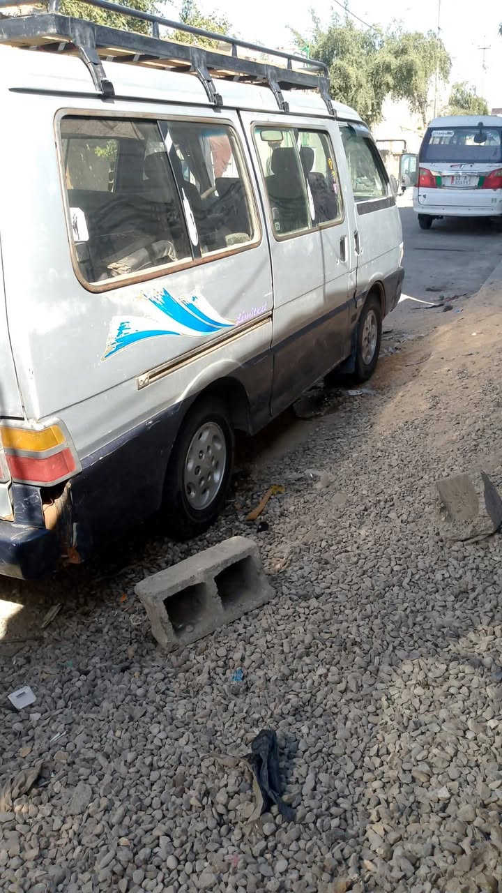 السلام عليكم كيا بسته للبيع مصفره هيئه وغرامات موديل 93
مصبوغه عام
السعر 40 وبيها مجال
المكان حي النصر
***********
