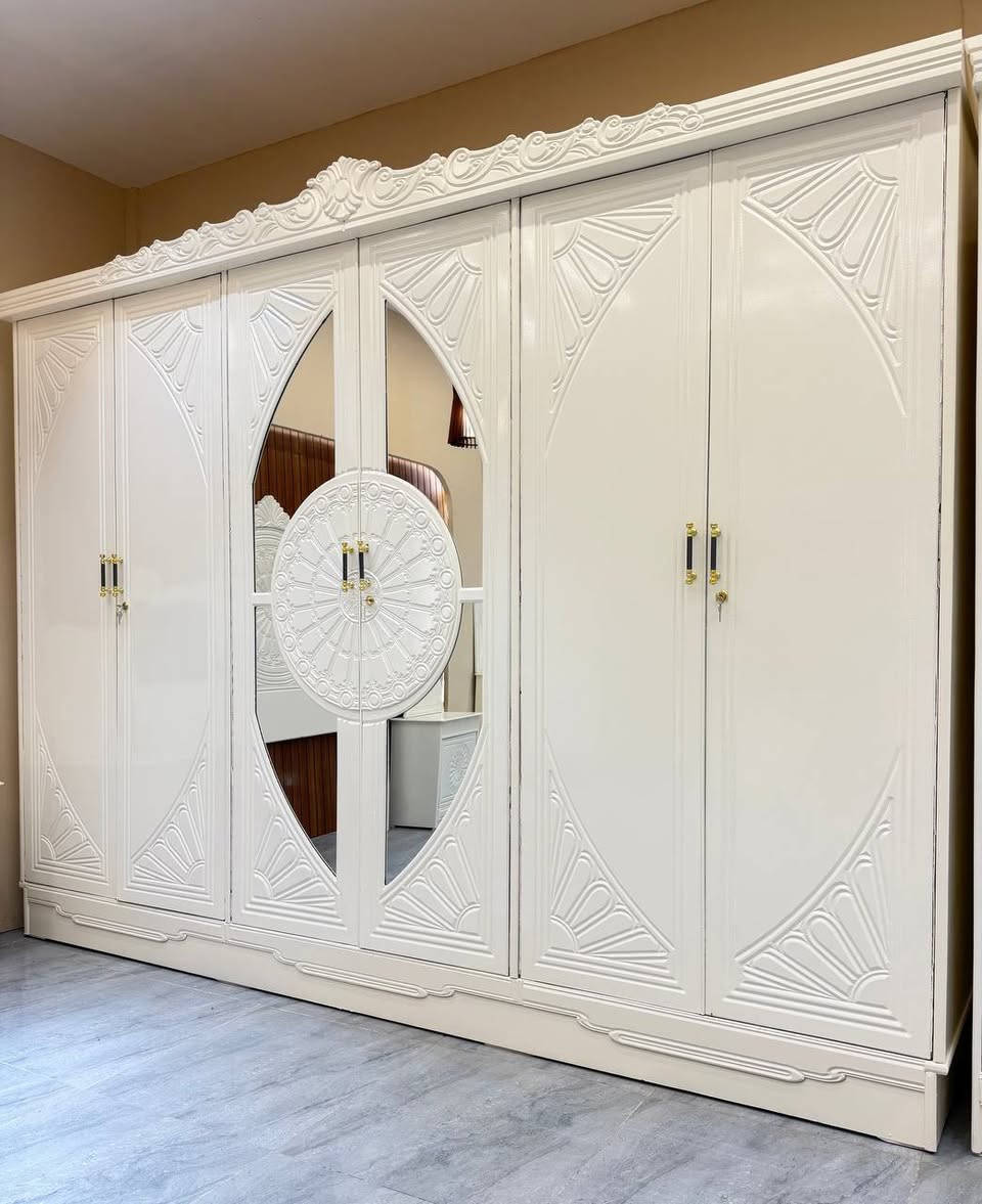 حصرياً الموديل الجديد   

السعر مليون دينار فقط 😍

غرفه نجاره قتصاديه 🛌

متكونه من 9 قطع مميزه 

الكنتور ارتفاع 240 طول 320 

مع الزاويه مجموع الطول 4 امتار 

السمك الخارجي للغرفه 5 ملم انديف

والسمك الداخلي 3 ملم معاكس ابيض

سعر الشازلون الخزان 75 الف 

سعر الشازلون المقعد 50 الف 

متوفر توصيل وشد داخل بغداد 😊

متوفر توصيل وشد لكافة محافضات العراق 🇮🇶


**إذا كنت صاحب هذا الإعلان وتريد حذفه لأي سبب، رجاءا أرسل رسالة إلى الدعم الفني**