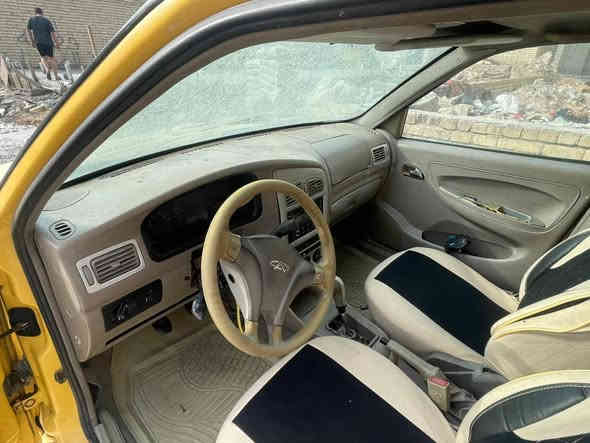 السلام عليكم شيري 2012 كايمة راعيها ما اندله اتكفل سرقة  ابيع كوم حديد السعر 11 ورقة العنوان حي اور قرب معمل الرحلات *********** ملاحظة لايتات دعامية موجودات بس ما شادهن
