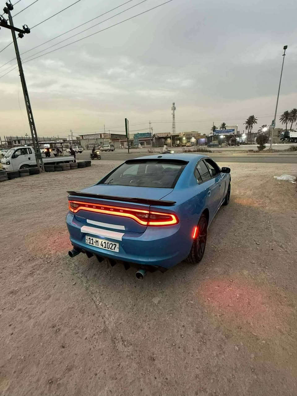 جارجر موديل ١٩ خليجي  رقم بغداد كفاله عامه ع سونار فقط بيه جاملغ الخلفي بارد محرك ٦سلندر تخم تاير كير حداديه سياره جديده مال جناي. والسعر 260ورقة وبيها مجال
وترهم مراوس  ***********
