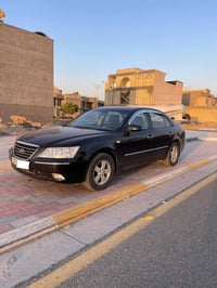 هونداي سوناتا ٢٠١٠  وارد كوري رقم سلميانية انكليزي مكينة ٢٠٠٠ دوش جاهز...