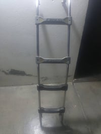 درج للبيع مال سياره ستاركس سعر خاص07707281902
