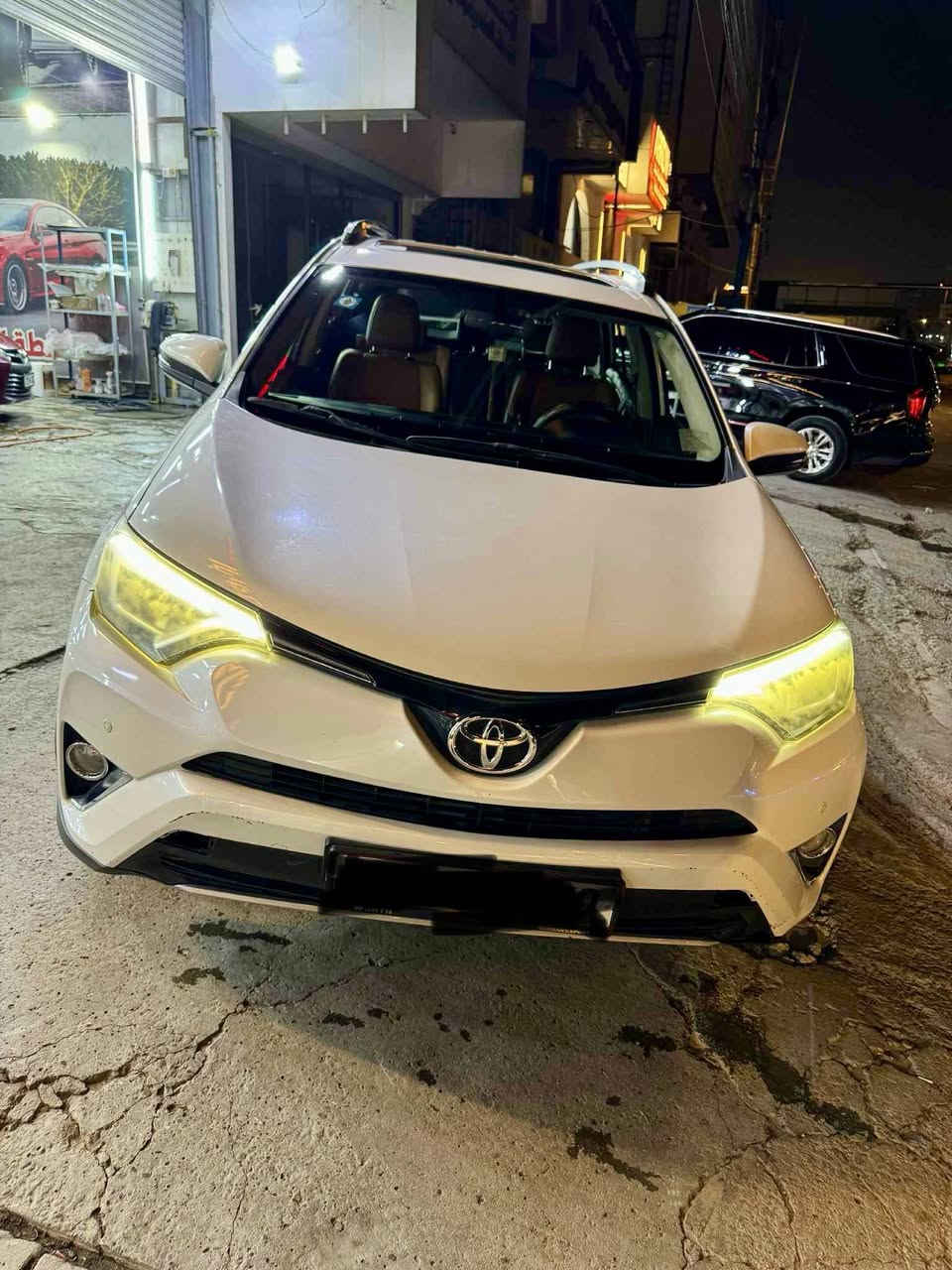 السلام عليكم
راف فور موديل. 2018
خليجي Vxr 
ماشية.       58 الف
مواصفات الراف المعروفة
فول مواصفات
فتحة سقف 
كامرة خلفية 
اشاير بلمري 
حساس امامي خلفي 
كشنات مشمشي
جنطة كهرباء
السعر 205
للاستفسار ***********
