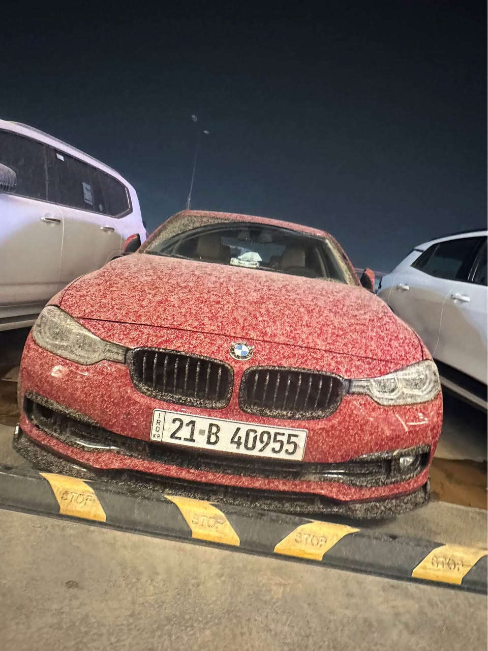 السلام عليكم بيع او مرواس 

BMWF30(2016)وكالة العروش
ميكنه B48 twin power 
turbo
خمس بردات 
تبريد قطعتين 
حساسات خلفيه 
كاميرا دواره
بصمه تشغيل
اربعه انضمه قيادة 
سبورت 
كونفورت
ايكو
نورمال
كير HP8 8 نمر
سلايد روف
حساس مساحات
لايت داينمك
زينون بلادي
اطارات 17 
تخم تاير جديد 
عليها ادامه كامله

للاستفسار *********** Colombo, Sri Lanka
