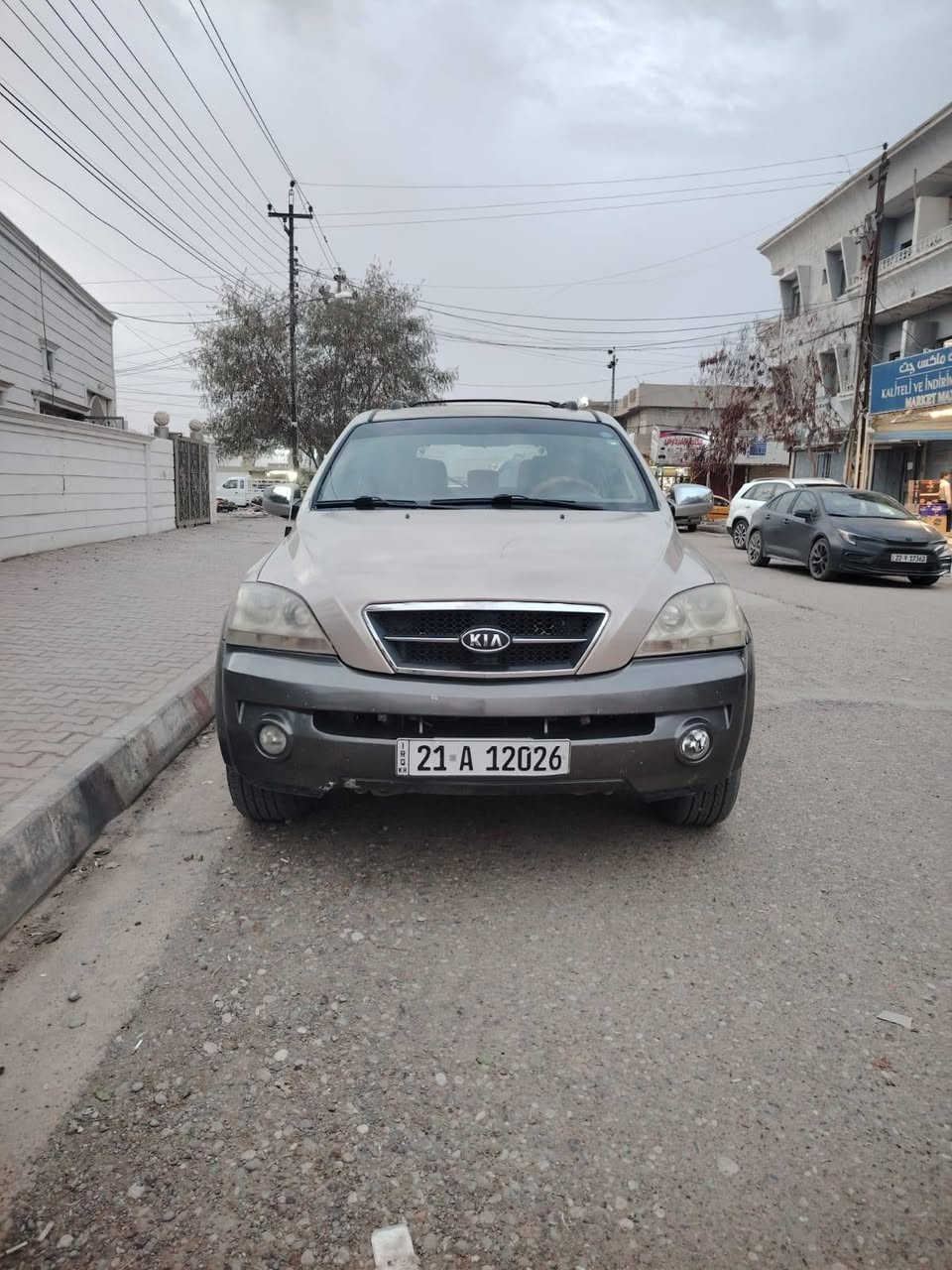 سورنتو للبيع اومراوس حسب القناعه 2006سنويه جديده ودفتر بانزين بيه بسمنه گير محرك بلشرط سته سلندر  للمعلومات الاتصال ***********
