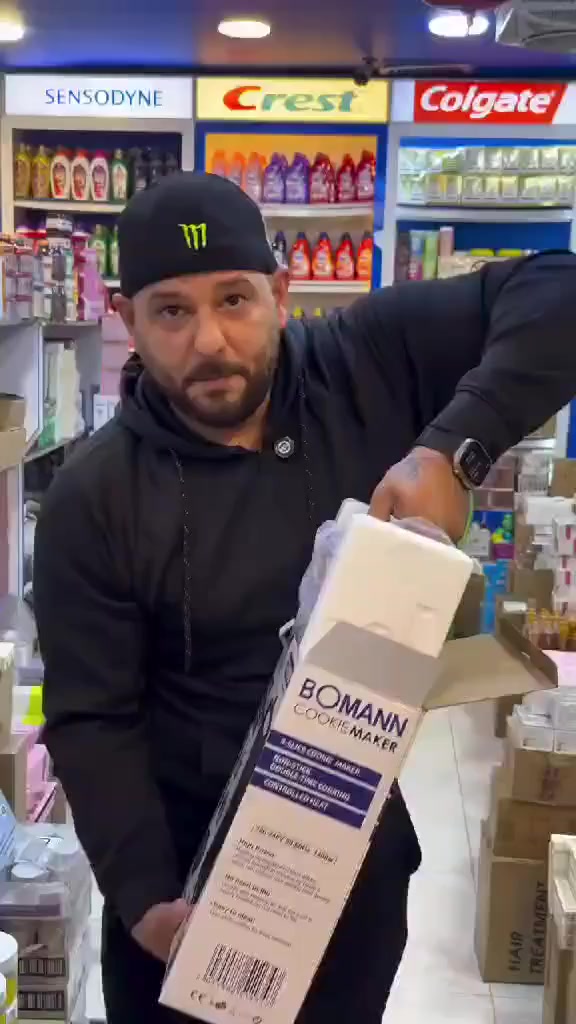 جهاز تحضير كليجه من ماركه بومان الالمانيه السعر ٢٥ ألف 
للحجز أو للاستفسار يرجى مراسله الصفحة على الخاص
تخفيات #عرض #خاص #اجهزه #منزليه #ادوات_منزليه


**إذا كنت صاحب هذا الإعلان وتريد حذفه لأي سبب، رجاءا أرسل رسالة إلى الدعم الفني**