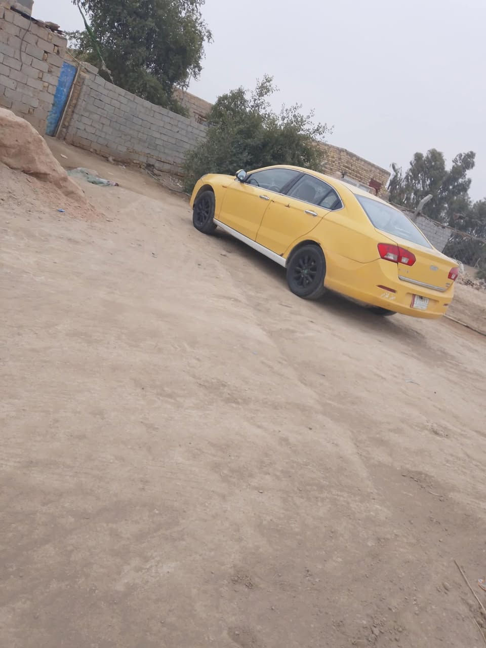 سلام عليكم  شيري استره موديل14  مكينه كير ياباني سنويه  ال29.امصفره هيئه وغرامات  سياره بسمي والسعر45.والسياره بيه مجال ***********.
