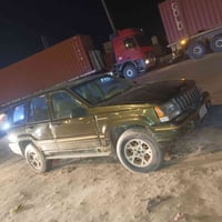 جراند شيروكي • مكاني • نجف