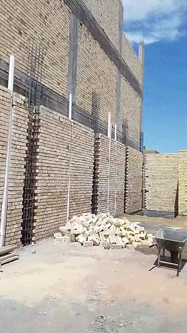 سلام عليكم
خلفه بناء درجه اولئ. طابوك فرمستون بلوك شغل مهندسين مصداقيه بلعمل 
متفرق حاليا.  داخل كربلاء فقط
*********** واتساب 
*********** واتساب

