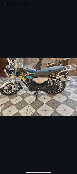 السلام عليكم دراجه للبيع 2025 الدراجه أخت الزيرو السعر ٨٧٥ وبي مجال رقم صاحب الدراجه ***********
