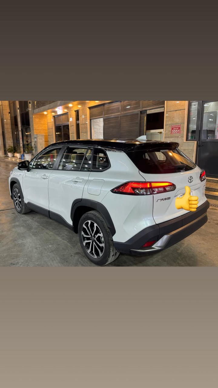 سلام عليكم شلون الشباب الطيبة 

فروت لاندر موديل 2025 رقم بغداد خليجي مواصفات اس السيارة جديدة كلش بيها ملاحضتين طخه مال دراجه على كد 3 اصابع بالباب الخلف السايق وملاعب بيها ولا مسويها  مخليها على وضعيتها وشخط بنهايت الدعاميه الاماميه الباقي مكفول كفاله من الزلغ وموضحهن بالصور 

كامرة خلفية 

صندوك كهرباء 

كشنات جلد 

كشنات كهرباء 

سلايت 

شاشه حبيره 

لايت 5 عدسات 

رادار امامي خلفي 

وبيها هواي مواصفات بعد 

السعر 28 مليون 

مكاني بغداد البلديات العصر والصبح بديالى واعتذر غير متواحد علفيس خابرني وتشلع عيوني 

***********
