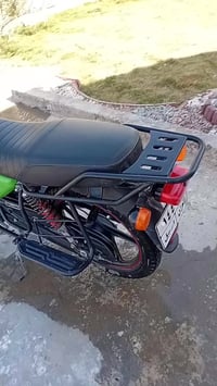 السعر ٢١٠٠ المكان بغداد الدورة 07867418802