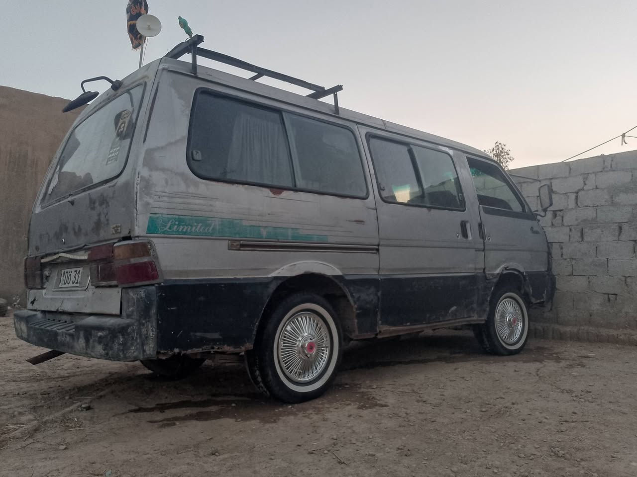 سلام عليكم بسبب العوده الكاذبه سياره بسته البيع جازه مكينه جديده كير جديد تواير جديد بم جديد كهربايات كله شغاله سياره خير من الله ‏‪***********‬‏
