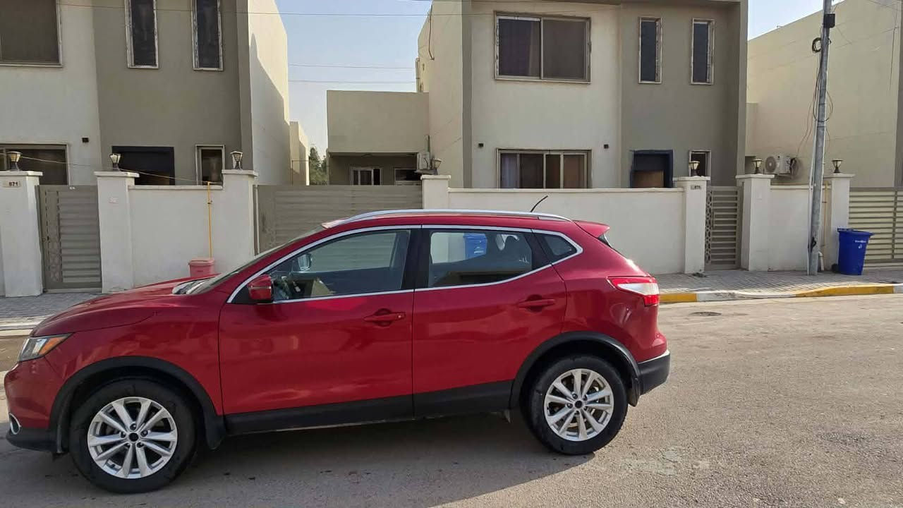 السلام عليكم نيسان روج ٢٠١٧ بصمه تحكمات شاشه بدون فتحه السياره كفاله عامه من ضربه وصبغ تبريد محرك كير كله بشرط السياره عله وضع الشركه برغي ممفتوح بيه من الزيروات بدووون حادث السعر ١٤٨ وبيه مجال قليل *********** بي واتساب
