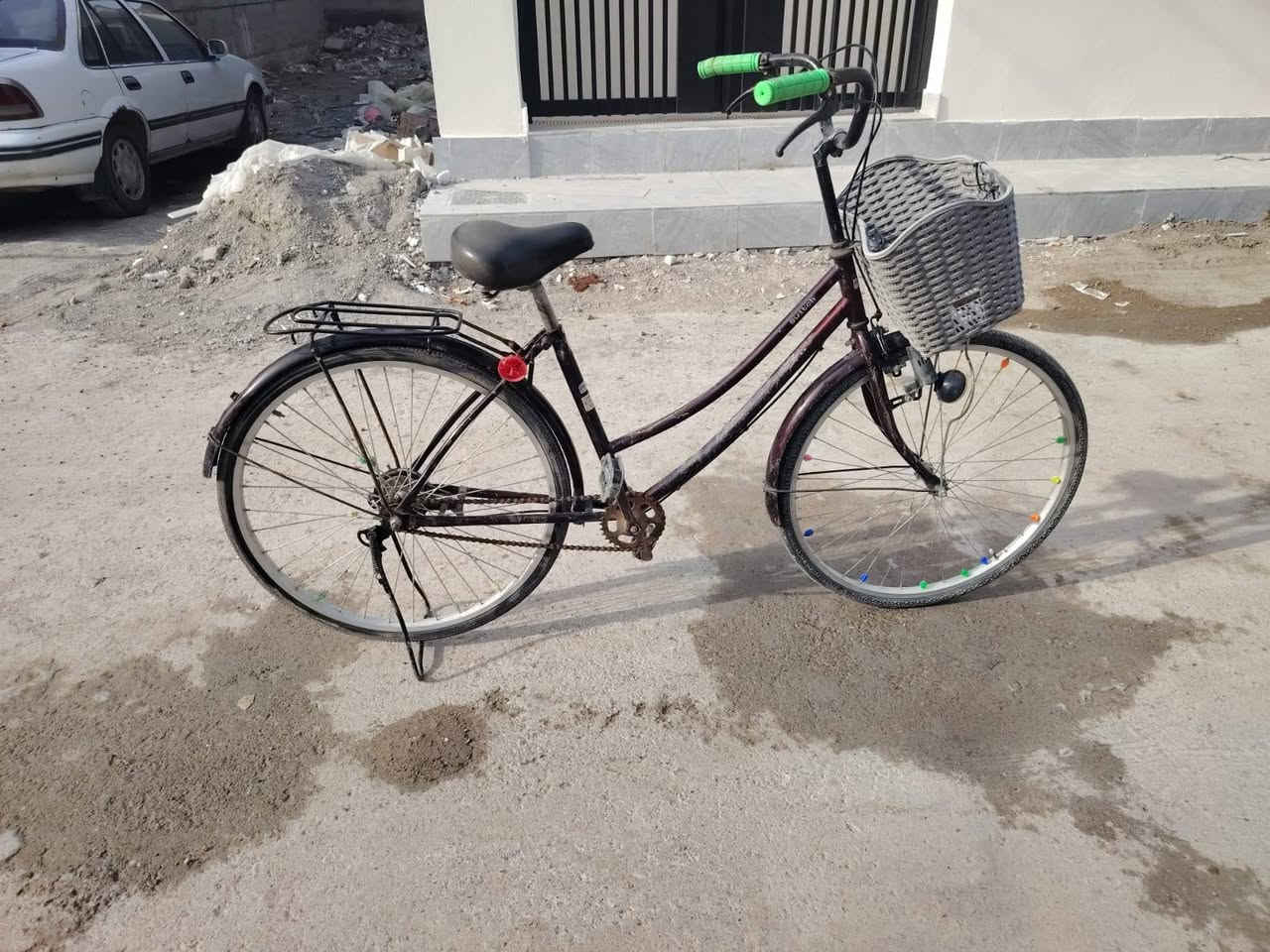 اسلام عليكم بايسكل للبيع جديد حجم 27 تايرات جديدة اويالة جديدة ...السعر 60.. قفلة50


**إذا كنت صاحب هذا الإعلان وتريد حذفه لأي سبب، رجاءا أرسل رسالة إلى الدعم الفني**