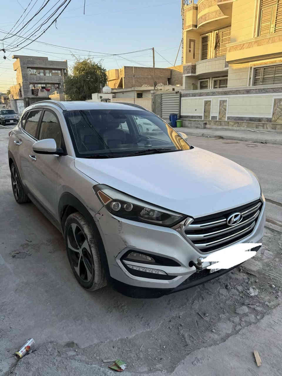 توسان 2016
وارد امريكي 
فوول لمتد عدا الفتحه
رقم بغداد
محرك ١٦٠٠ توربو مفتوح مبدل كازكيت
السونار مرفق بالصور 
السعر ١٣٧ بيع فقط 
***********
