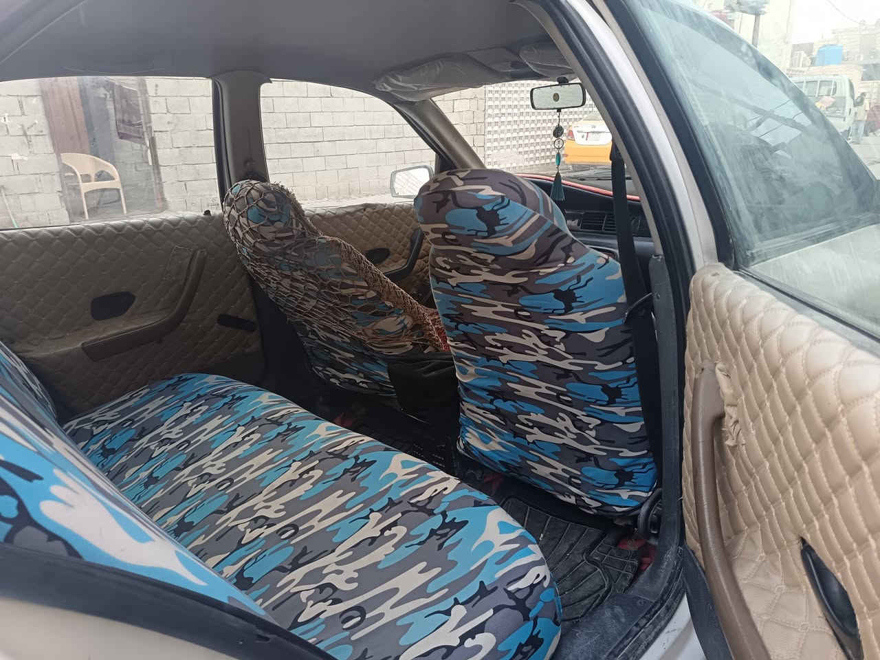 السلام عليكم سمند 2010 سياره مشروع خصوصي تحويل بل بصره  وطني بأسمي سنويه لل 2030 رقم جديد سياره بأسمي ميكنه وكير وتبريد شغال بديه حلو شوف كهربائيات كله شغاله العين سياره عوزه حداده فقط سياره نضيفه السعر 33 وبيه مجال حك جيه المكان البصره المشراك *********** فيس مامتواجد
