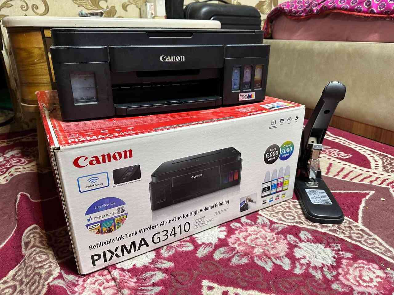 سلام عليكم
طابعه Canonللبيع 
نضيفها ستعمال شهرين مالبيت
ملحقات/كأبسها /مع واير حاسبها 
بسعر160وبيها مجال بسيط للطيبين
مكاني بغداد حي العامل 
رقم /***********
