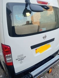 نيسان NV350 • صبغ باب السايق • صبغ باب السلايد