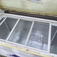 مجمدة • عاطلة