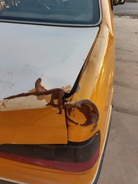 بيجو بارص موديل 18بيه ضربه بس هاي الضربه ال بل جنطه ما معمره سياره حلو...