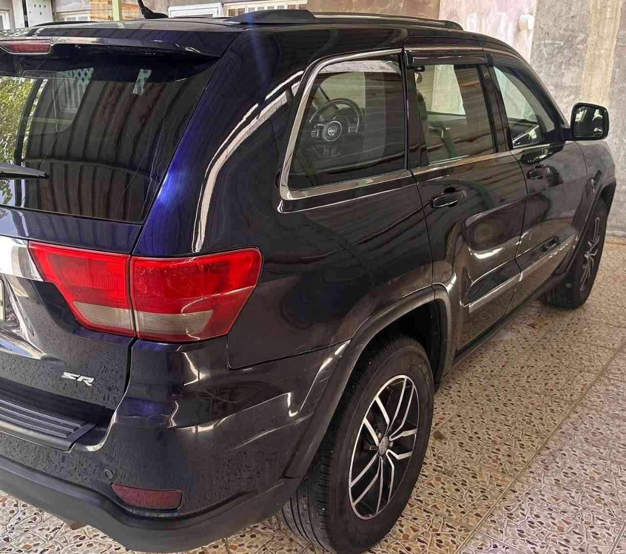 جيب 2011 رقم اربيل سنويه جديده
تريد وكاله او تحويل الفحص منشور ويه الصور 
ومن شتريتها صبغتها للجماليه 
سياره جاهزه 
مكينه كير حداديه تاير ويل جديد 
سعر 135
***********
