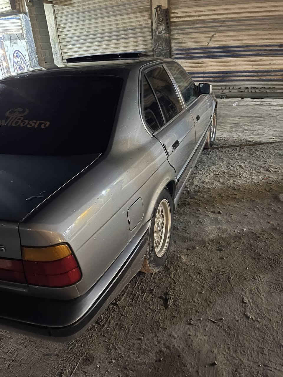 سلام عليكم بي أم لبيع 535رقم بغداد نكليزي عنوان سياره لبصره زبير سعر 63وبيه مجال ***********
