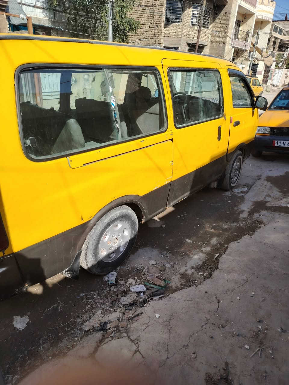 السلام عليكم بريجو موديل ٩٧ للبيع عليه غرامات مرور وهيئه ابيع صافي وره المشتري السعر ٢٧ تريد تحويل تريد وكاله مكينه خيط بخار و٣ارقام ممسوحه من رقم الشاصي اليصير جوه الكشن البصفحه اليمنه السكن وشاصي طاك اليوره البصفحه السايق  كهربائيات شغاله صدر جديد غرفته نظيفه تأيرات نص عمر باتري جديد رجاء اقرا المنشور عدل ياله تخابر هاي تفاصيله كدامك للاستفسار علئ هذا رقم *********** واذا مراوس عادي
