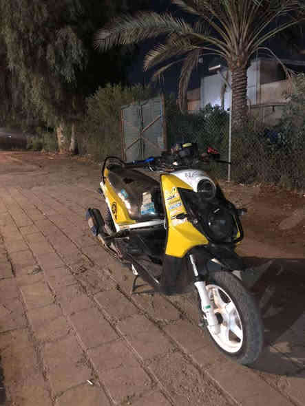 السلام عليكم
دراجه سكنس جبلي 
اربع ولفات 
دراجه خير من الله 
محرك مامفتوح 
عليها صالنصه صجميه مال حاويه 
تزويد بدلات خلفي 
بيها شيال رياضي 
السعر خاص 
متواجد واتساب ومخابره 
***********
