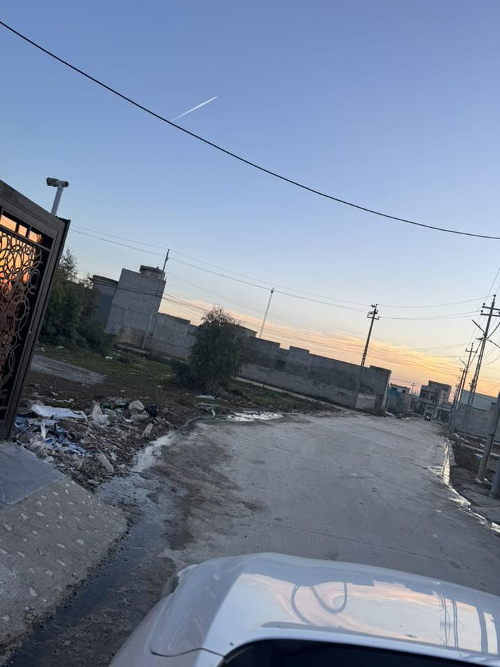 السلام عليكم بيت للبيع
الموقع حي الملاين الثانيه تقطيع ابو فهد 

المساحه ١٣٢.  ٢٢|٦

نظام البناء بادلو 

نظام تكتات

غرفه عدد ٢ هول واستقبل 

مطبخ حار وبارد 

السعر ٧٠ وبي مجال 

للاستفسار 

***********
