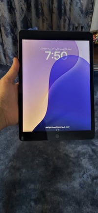 السلام وعليكم  ايباد ٩ للبيع  ذاكره ٦٤ جهاز نضيف وجديد  البصمه متوقفه ...