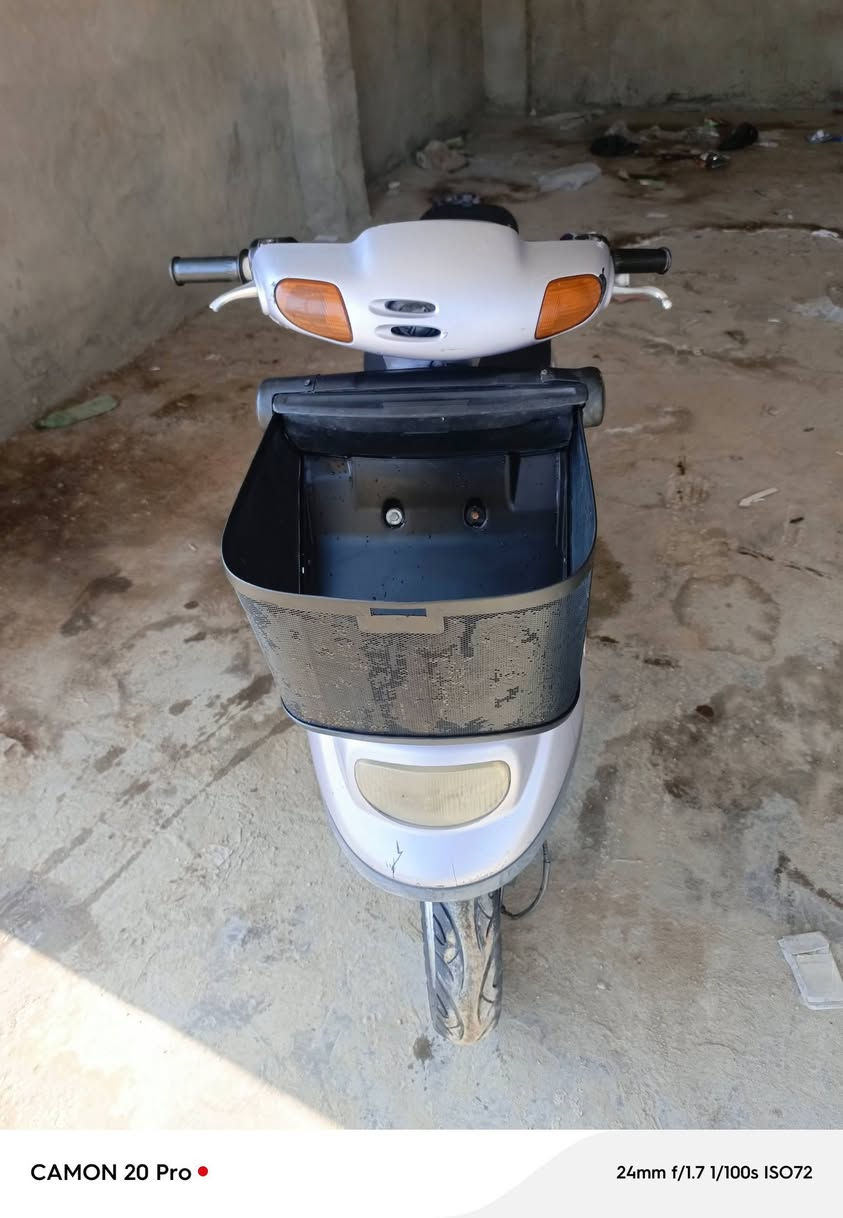 السلام عليكم للبيع منغولي ام السله سلف هندر كهربايات شغاله مكينه خرسه درجه كله بلاديه   السعر 350. الشراي يتصل ***********
