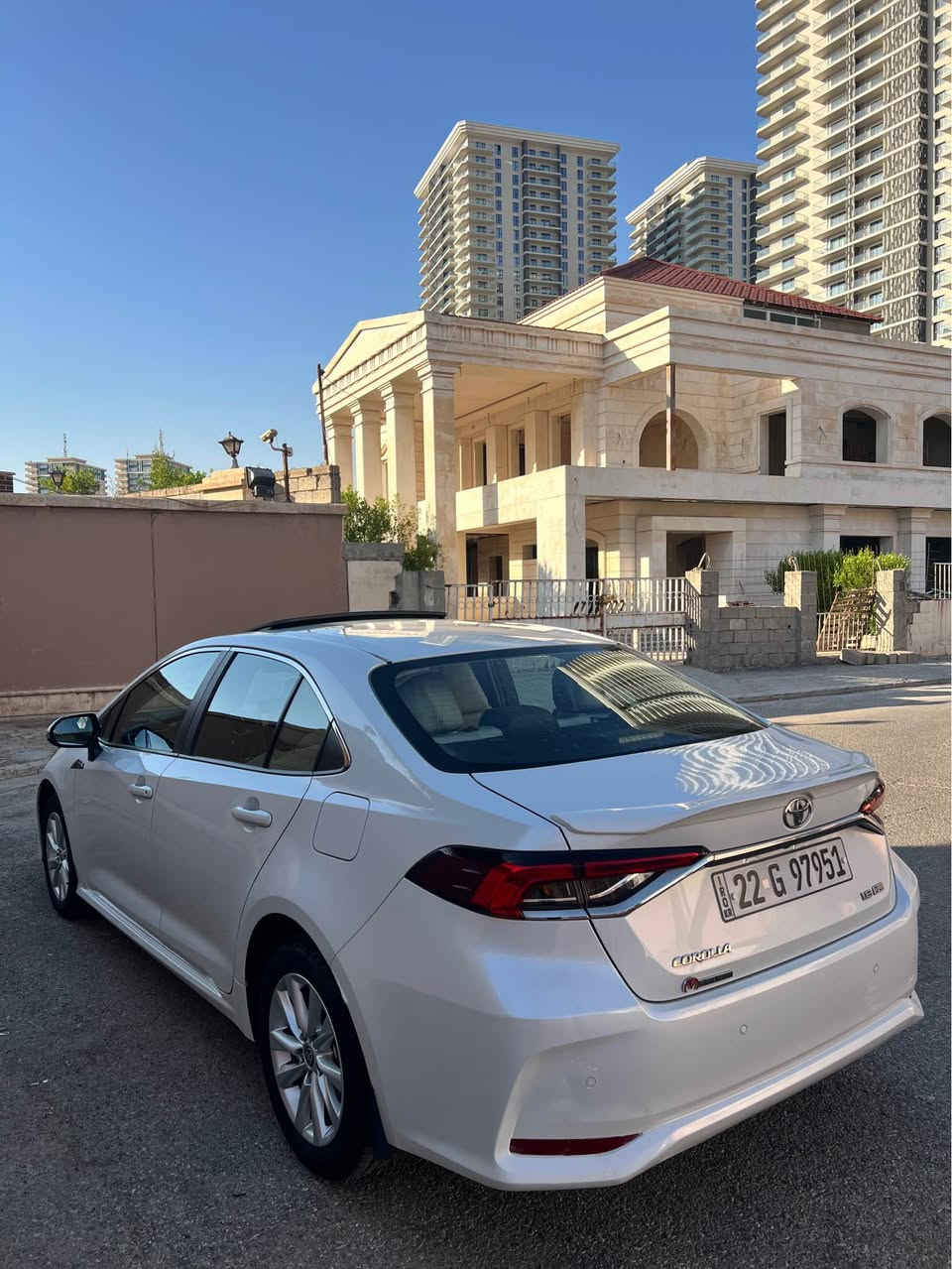 Toyota corola 2024 
شەریکە جیهان بێسبوخ بێ ساردەکوت هیچی نیە  فوول مواسەفاتی شەریکە جیهانە ، سلایت ، بەسمە ، ئاوێنە شەفت ، گێچ ئەلیکترۆنی ، شاشە گەورە ٣٧.٠٠٠کم رۆشتیە زەمانی شەریکەی ماوە *********** أربيل, العراق
