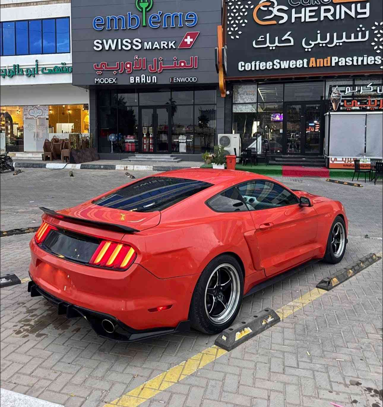 موستنك 2015 V6 كير عادي فول بريميوم 🕹️
صبغ حزام هزة جديدة
رقم بغداد دولي جديد باسمي تحويل 
بريميوم فووول V6 3700
كير محرك كفاله شادهن هذا الشهر
منضومة احتراق كاملة ريسنك
ولف حماوة ريسنك +دباتHT باور ريموت
عليها تفريغ كامل وداون بايب واكس بايب 
برمجه وكت اوف 
كيجات 7 الوان
شاشه سينك3
تدفئة تبريد + تبريد وتدفئة كشنات
غرفة جلد احمر كهرباء غرفتها جديدة 
حداديه جديده
ادامه عامه من بلكات نوزلات عبوه كله جديد توني شادهن من بدلت المحرك
تخم تاير و ويل ويلد جديد
السعر 125 وبيها مجال 
مكاني البصره ***********
