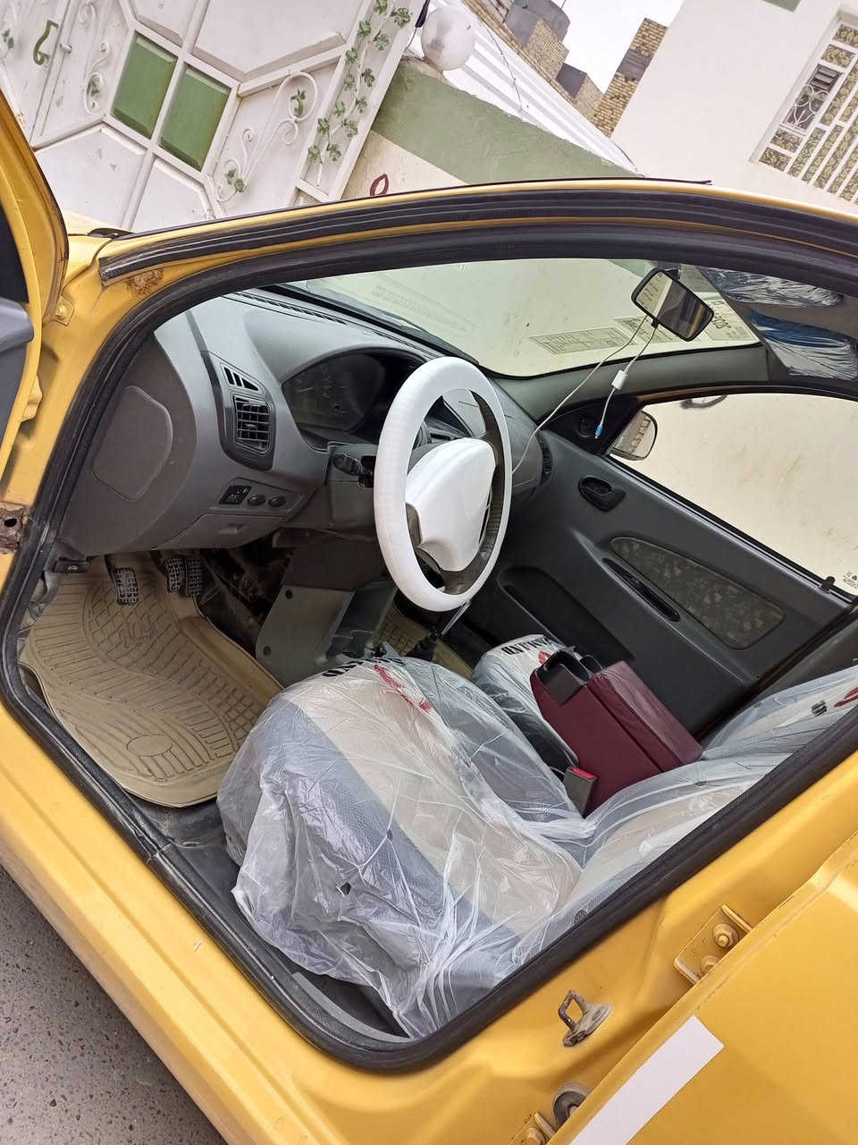 السلام عليكم..
طيبة موديل 2015 سيارة كفالة عامه مكينة گير حدادية تخم تاير جديد كلهن جديد وحلوات رقم قادسية مكاني في الديوانيه للراغبين سعر 42 وبيها مجال حك الجية  رقم خط واتساب متوفر 
***********
