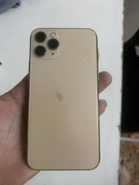 جهاز ايفون 11 برو فقط   ذاكره 64   بطاريه 100  مبدل بطاريه وشاشه   بصم...