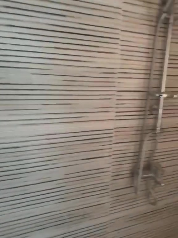 متوفر 
في مجمع الرحاب 
شقة بمساحة
145 متر ط 17 ثلاث غرف نوم وصاله صحيات 2 غرفه لوندري
الاستلام بعد 3 اشهر 
بسعر مناسب 
للاستفسار يرجى مراسلة الصفحة 
أو الاتصال بنا على الرقم 
***********
يوسف للوساطة العقارية .
