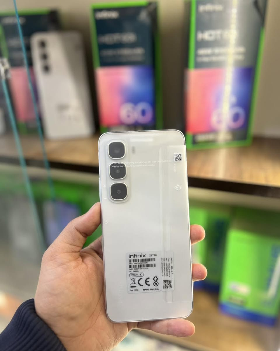 عروض وخصومات خاصة بمناسبة العيد
____شركة انفنكس______ 
متوفر مسخدم وجديد
جميع الوكالات متوفرة
هونر _ابل_سامسونك_تكنو_انفنكس_ ريلمي_ ريدمي _بوكو_ ايتل
ويتوفر اجهزة ابل مسخدمة من 11عادي ل16برو ماكس
جميع الايبادات متوفرة
البيع بل نقد واقساط
***********
***********
شارع الخليج مقابل سنتر بغداد او مجمع الخيمة
📱 أحدث الأجهزة
💰 أسعار منافسة
💳 تقسيط مريح
🔧 صيانة جميع الأجهزة
عالم الهواتف – ثقة وخدمة مضمونة
