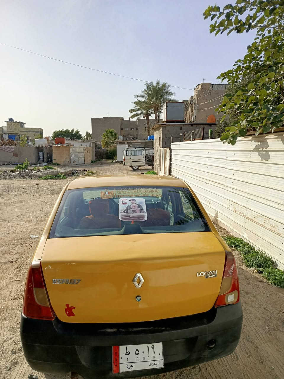 وينهم عشاق الرخيص جايبلك سيارة رينو لوكان شغالة وكاملة وجاهزة لاتعبك والاتصرف عليها تنكر سويج وترايك بيها محافظات 2010 رقم بغداد الماني ب14 ورقة وبيها مجال للناس الي تريد تشتغل بيها وتعيش أهلها وتاكل خبزة حلال صناعة فرنسي غرامات مصفرة حتة مستمسكات صاحبها عدي دشبول نفخ حديث كير ومحرك جدد مكفولات لاتنقيص ولاتبخير محركها 1600 المرغوب متصرف بانزين كهربائيات كلها شغالة وكشرتها كدامك احلة من الصور وعضمتها حلوة وقوية تفيدك بالشغل دوشمة بعدها جديدة صدر امامي وخلفي صار اسبوع شادلها جديد حدادية جاهزة تخم تاير وباتري جدد سيارة مناقصها شي تاخذها وكبل للشارع تشتغل بيها غرفتها من جوة نضيفة صاحبها ماندل ضايع عنوانة من عدي اسويلك بيها مكاتبة وطيك سنويتها عضم عاج اتكفلك بيها سرقة وعشائر وطلب وتجي تاخذها من باب بيتي واي مشكلة بيها اني حاضر وإذا دورت صاحبها وحصلتة بالعافية عليك يحولك ميطلب عليها ألف دينار مكاني بغداد الزعفرانية الشراي يخابر على الرقم ***********
