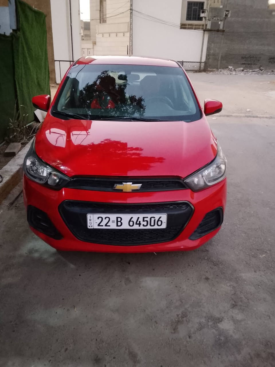 شوفر سبارك خليجي موديل ١٨
بيها صبغ باب خلفي فقط
بارد بلجاملغ الامامي شويه
مكينه ١٤٠٠/٤سلندر
كير محرك مكفول جهازه السياره نضيف جدآ
مكاني الدوره حي اسيا ***********
السعر٨٢ بيها مجال
